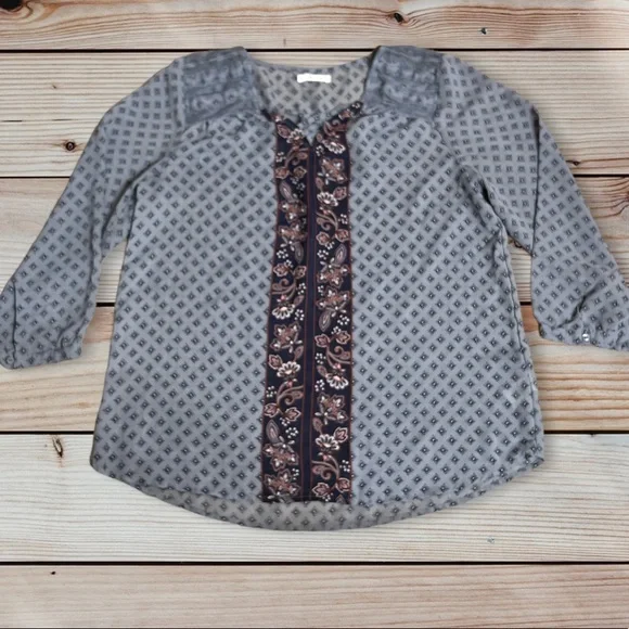 Maurices Sheer Lace Detail Blouse Top Women's M Medium - Picture 2 of 13